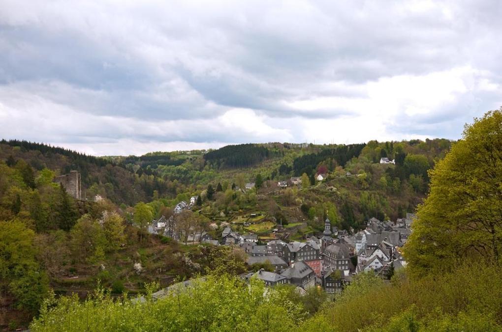 Burghotel Monschau Esterno foto