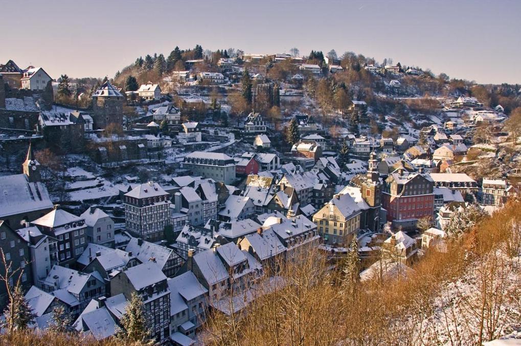 Burghotel Monschau Esterno foto